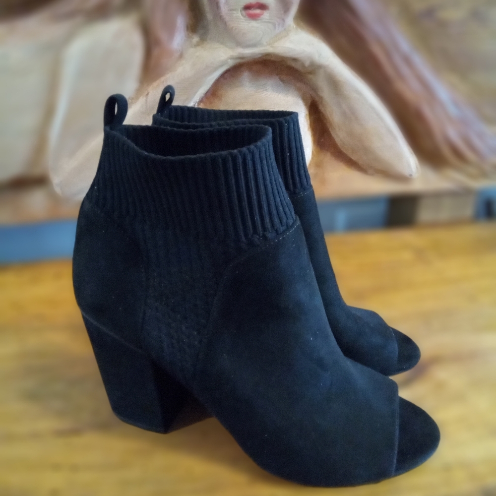 BP Nordstrom Rack Size 8 Black Knit PeepToe Chunky Heeled Dress Sock Ankle Boots